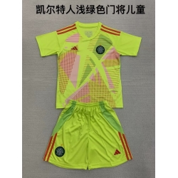 Men Goal Keeper Soccer Jersey 200